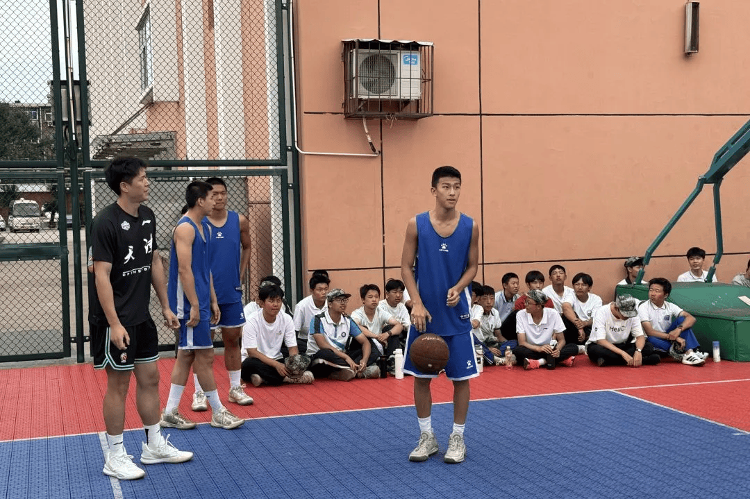 趣味接力赛, entit