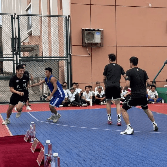 tenan, MUeKS, 把拼搏与梦